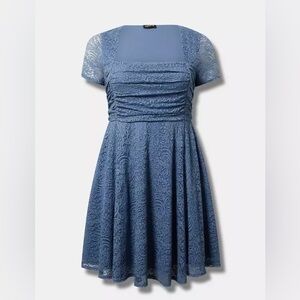 Torrid Mini Lace Ruched Dress Size 1 NWT